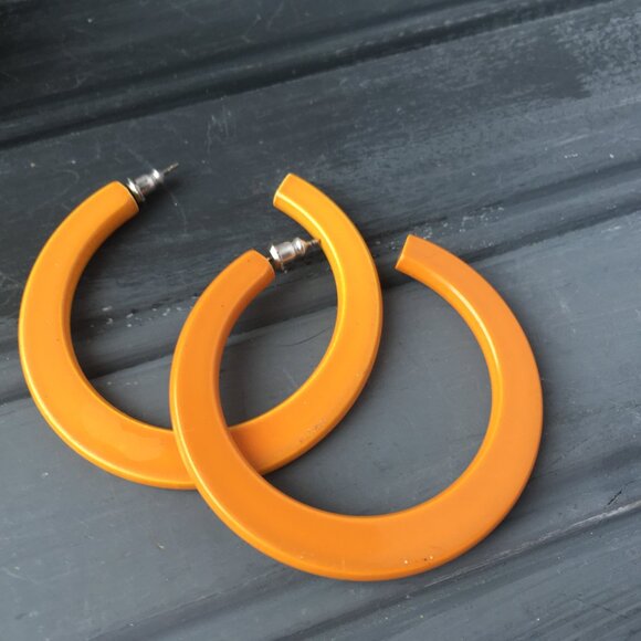 Large Hoop Earring Lot (Lot of 2) - Picture 2 of 9